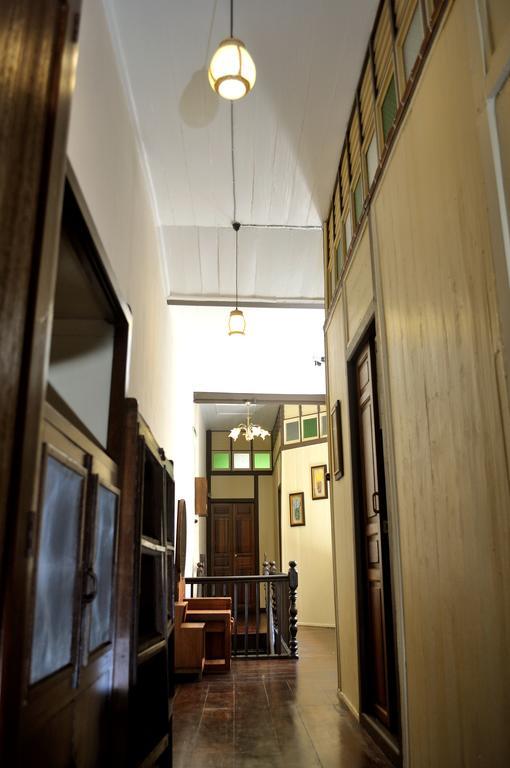 Yong Yi Yuen Guesthouse Джорджтаун Экстерьер фото