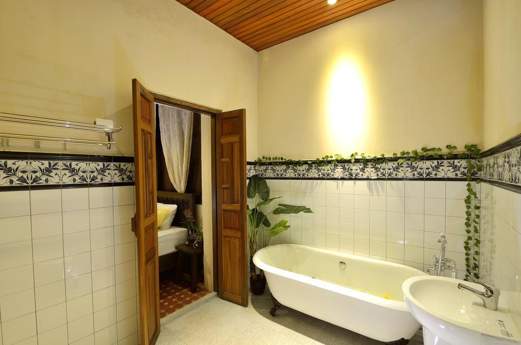 Yong Yi Yuen Guesthouse Джорджтаун Номер фото